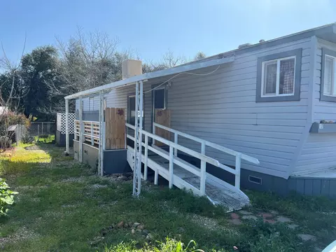 Undisclosed, Redding, CA 96002 photo 3