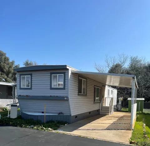 Undisclosed, Redding, CA 96002 photo 2