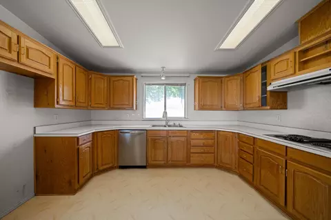 11819 A St, Red Bluff, CA 96080 photo 15
