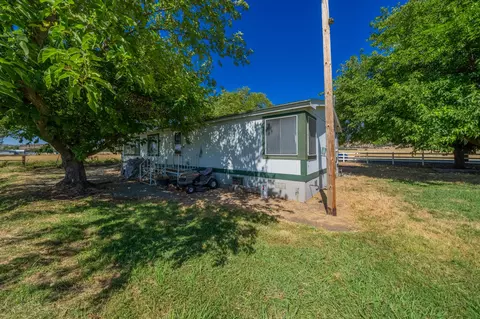 11819 A St, Red Bluff, CA 96080 photo 8