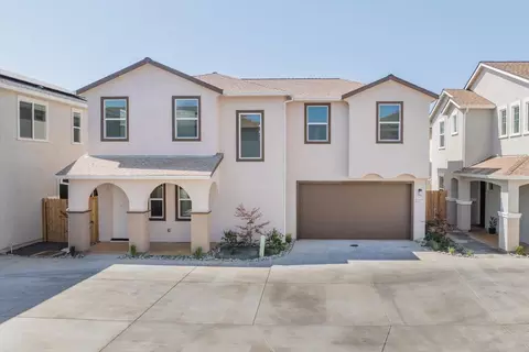 Exterior - 2277 Milano Trl, Redding, CA 96003 photo 2 of 2