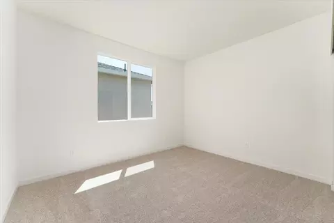 Bedroom - 2277 Milano Trl, Redding, CA 96003 photo 7 of 10