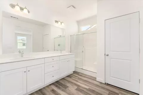 Entry Way - 2277 Milano Trl, Redding, CA 96003 photo 4 of 5