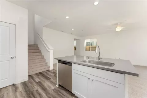 Entry Way - 2277 Milano Trl, Redding, CA 96003 photo 2 of 5