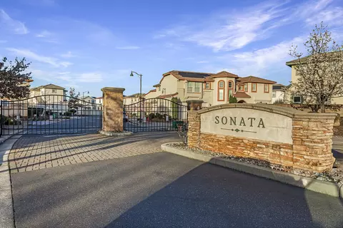 2293 Milano Trl, Redding, CA 96003 photo 2