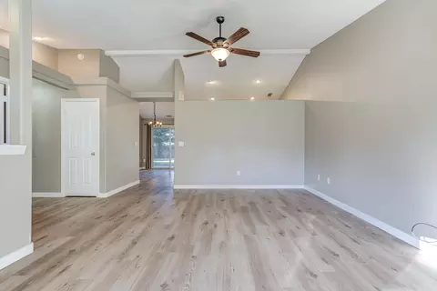 3384 Billings Dr, Redding, CA 96002 photo 8