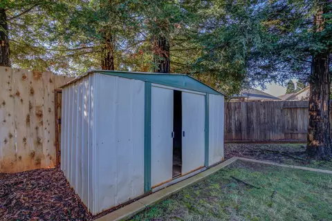 3384 Billings Dr, Redding, CA 96002 photo 36