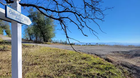 8 3 Acres Delightful Way, Redding, CA 96003 photo 2