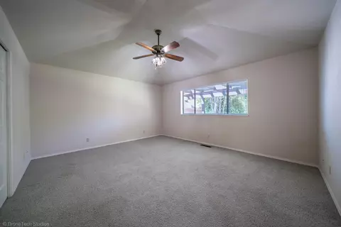 Bedroom - 870 Sunriver Ln, Redding, CA 96001 photo 1 of 4