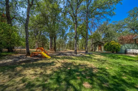 15745 Montgomery Ranch Rd, Redding, CA 96001 photo 17