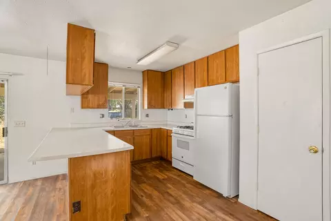 2909 Rockabye Ln, Redding, CA 96002 photo 9