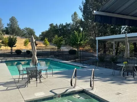 1385 Bully Choop Trl, Redding, CA 96003 photo 32