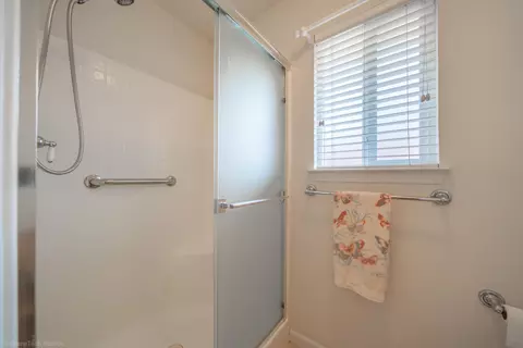 1385 Bully Choop Trl, Redding, CA 96003 photo 15