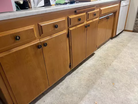 Kitchen - 2041 Comet St, Redding, CA 96002 photo 2 of 4