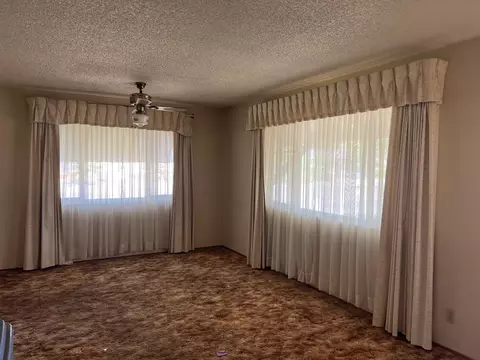 Living - 2041 Comet St, Redding, CA 96002 photo 1 of 1