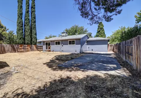 2079 Martian Way, Redding, CA 96002 photo 23