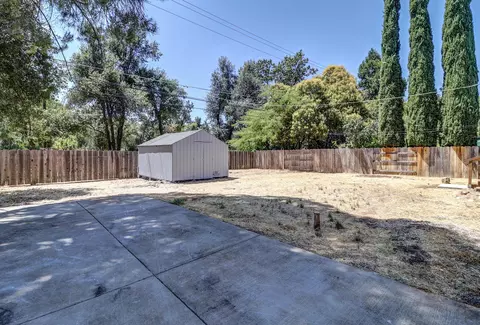 2079 Martian Way, Redding, CA 96002 photo 24