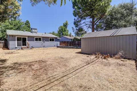 2079 Martian Way, Redding, CA 96002 photo 22