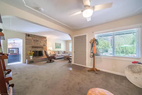 2650 Sharon Ave, Redding, CA 96001 photo 5