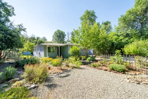 2650 Sharon Ave, Redding, CA 96001 photo 3