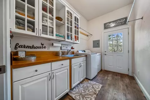 13688 Hilford Ln, Redding, CA 96003 photo 15