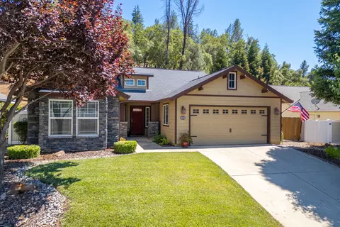 3926 Craftsman Ave, Shasta Lake, CA 96019