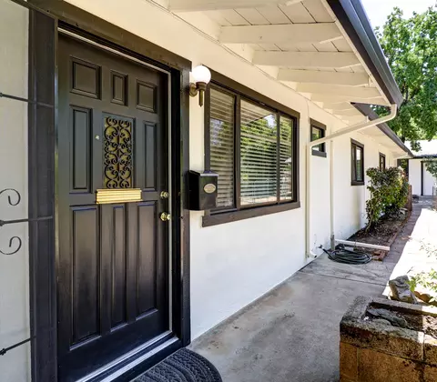 2166 Washington Ave, Redding, CA 96001 photo 5