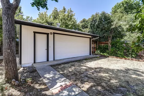 2166 Washington Ave, Redding, CA 96001 photo 29