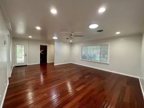 2535 Starlight Blvd, Redding, CA 96001 photo 4