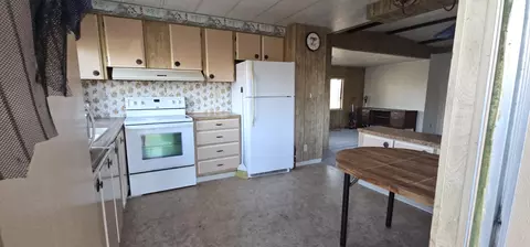 19981 Lynn Dr, Redding, CA 96003 photo 12