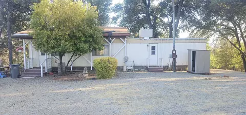 19981 Lynn Dr, Redding, CA 96003 photo 3