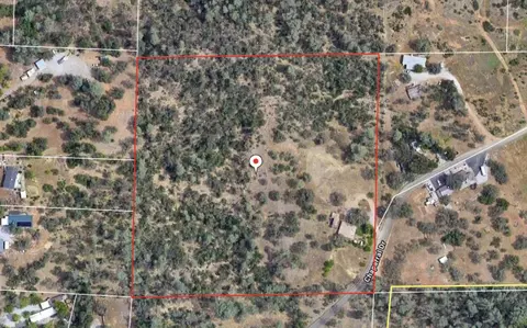 8897 Chaparral Dr, Redding, CA 96001 photo 1