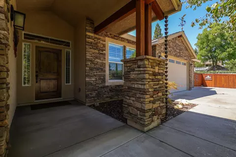 1128 Hope Ln, Redding, CA 96003 photo 43