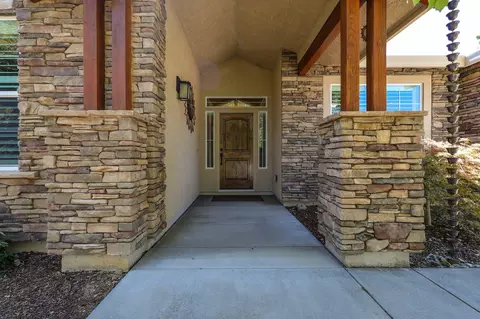 1128 Hope Ln, Redding, CA 96003 photo 18