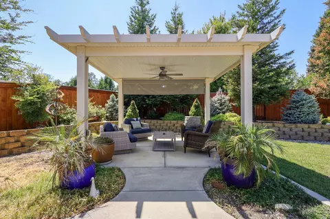 1128 Hope Ln, Redding, CA 96003 photo 31