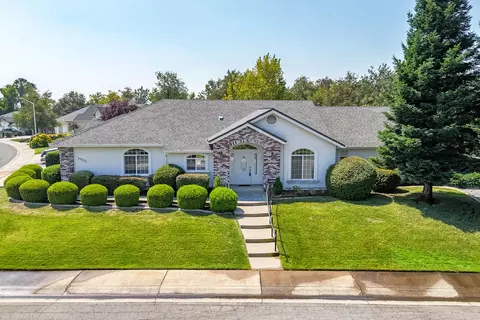 3909 Rainier Dr, Redding, CA 96001