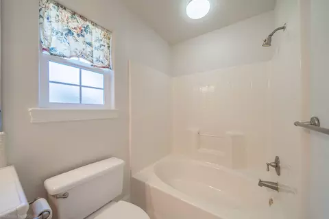 3909 Rainier Dr, Redding, CA 96001 photo 20