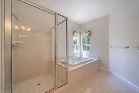 3909 Rainier Dr, Redding, CA 96001 photo 14