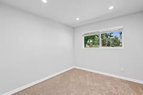 6926 Weeks Rd, Redding, CA 96002 photo 24