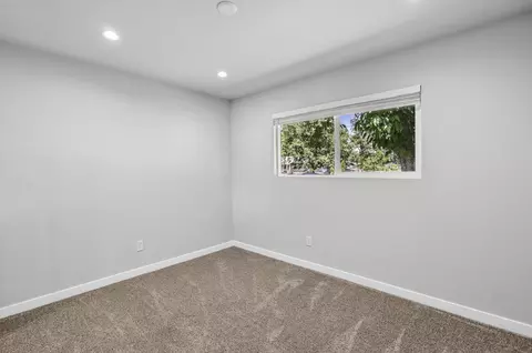 6926 Weeks Rd, Redding, CA 96002 photo 23