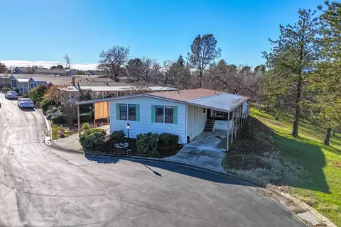 380 Sapwood Dr, Redding, CA 96003 photo 2