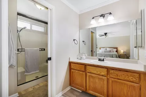 1573 Marigold Way, Redding, CA 96003 photo 9