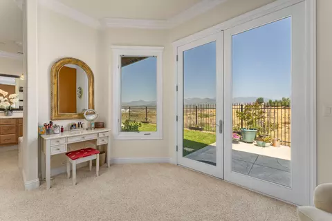 Entry Way - 836 Coggins St, Redding, CA 96003 photo 1 of 7
