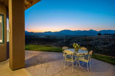 Exterior - 836 Coggins St, Redding, CA 96003 photo 9 of 29