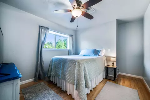 Bedroom - 4529 Alta Mesa Dr, Redding, CA 96002 photo 3 of 3