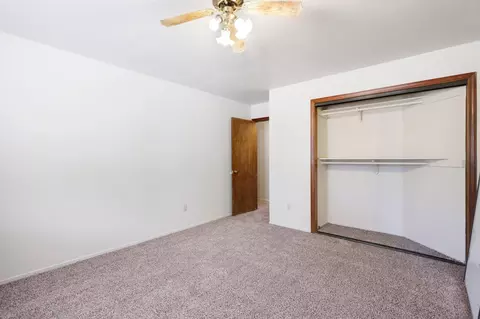Bedroom - 21115 Oak Knoll Rd, Redding, CA 96003 photo 4 of 6