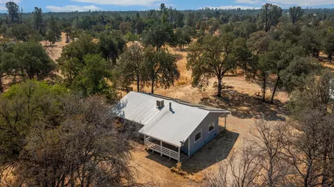 Other - 21115 Oak Knoll Rd, Redding, CA 96003 photo 4 of 5
