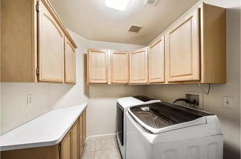 2614 Queens Way, Redding, CA 96001 photo 15