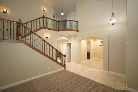 2992 Blue Horizon Dr, Redding, CA 96002 photo 4