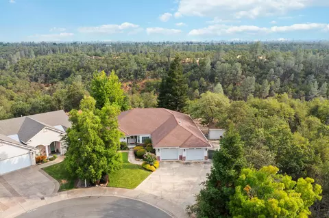 View/Area - 2286 Allegheny Ct, Redding, CA 96001 photo 1 of 12